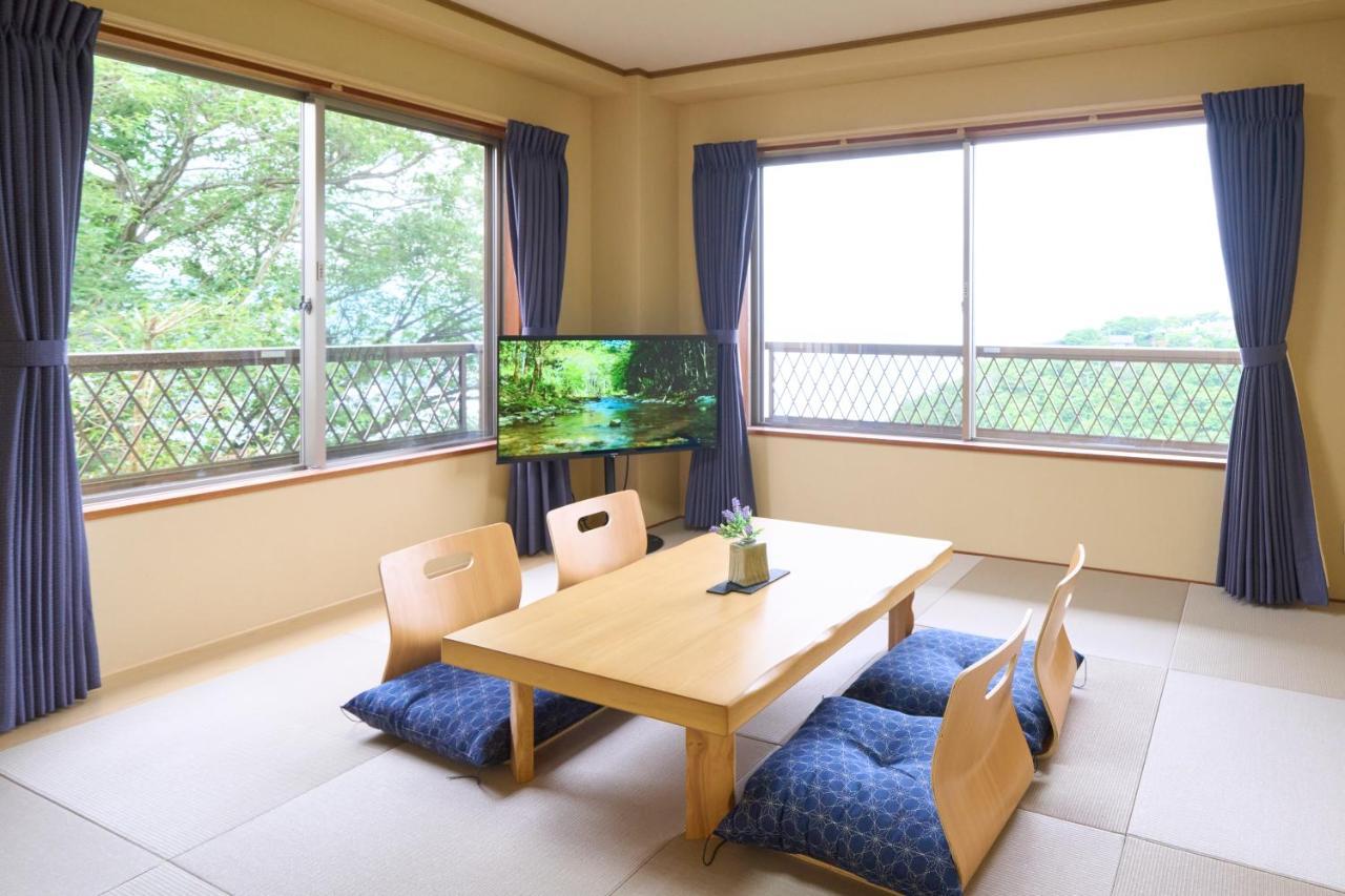 Suite Villa Ocean View Minami-Atami Atami  Exterior foto